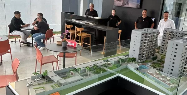 Residencial Urban Esmeraldas ganha estande para divulgar a maquete do empreendimento