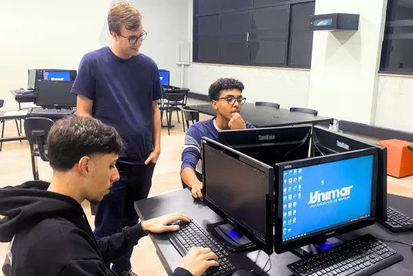 Ciência da Computação da Unimar conquista nota máxima do MEC e consolida excelência na formação de profissionais de tecnologia