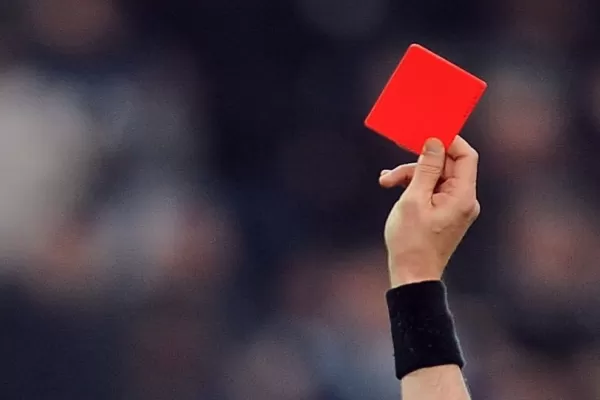 Juiz e bandeirinha são agredidos após partida de futebol em Marília