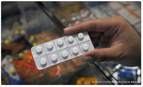 Anvisa manda recolher lote de dipirona com desvio de qualidade