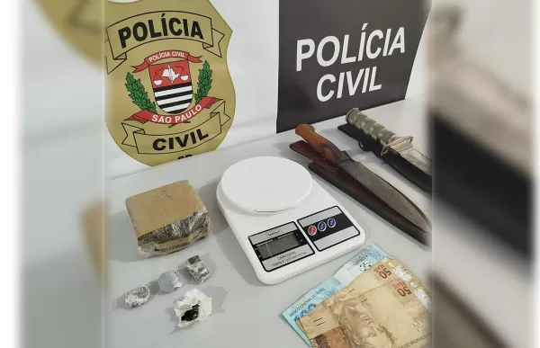 Polícia Civil faz operação atrás de joias furtadas em Marília, mas flagrante é por outro motivo  
