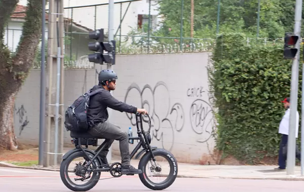 Detran inicia regularização online de ciclomotores