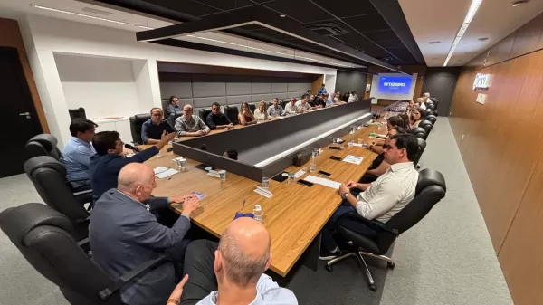Prefeitura de Marília realiza sétima reunião com secretariado