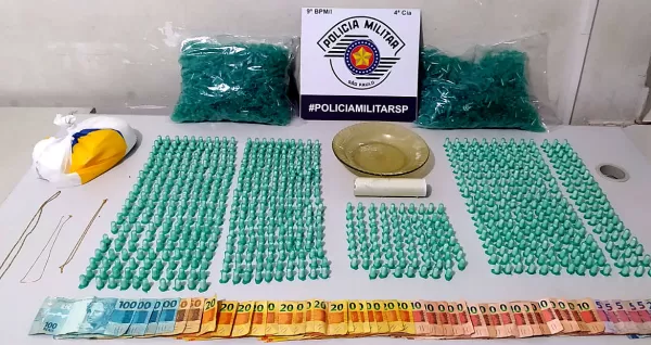 De "olheiro" a traficante, rapaz é preso pela Polícia Militar