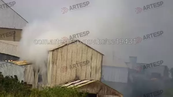 Explosão em fábrica de cereais deixa pelo menos uma pessoa morta e vários feridos
