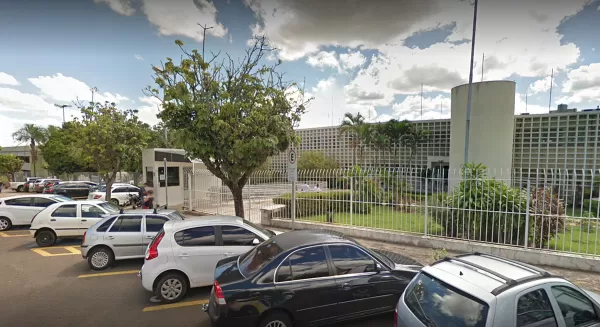 Segue foragido homem que abandonou Fórum durante o seu próprio julgamento