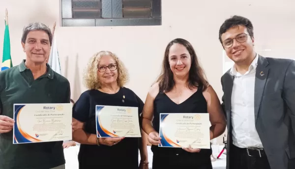 Rotary Club de Vera Cruz realiza ação sobre empoderamento de meninas