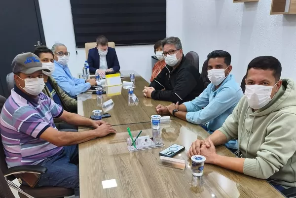 Fernando Itapuã e Clarice Porto mantêm administração de Quintana ativa e fortalece compromisso com a população durante recuperação do prefeito  