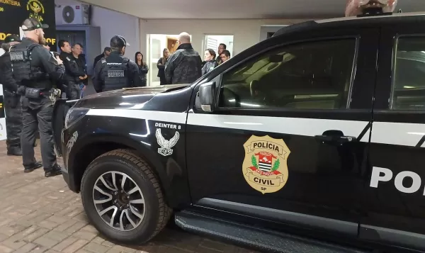 Polícia Civil desarticula quadrilha que enganava caminhoneiros para transportar drogas no interior de SP