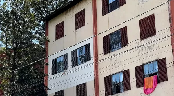 Adolescente se joga de prédio da CDHU em Marília