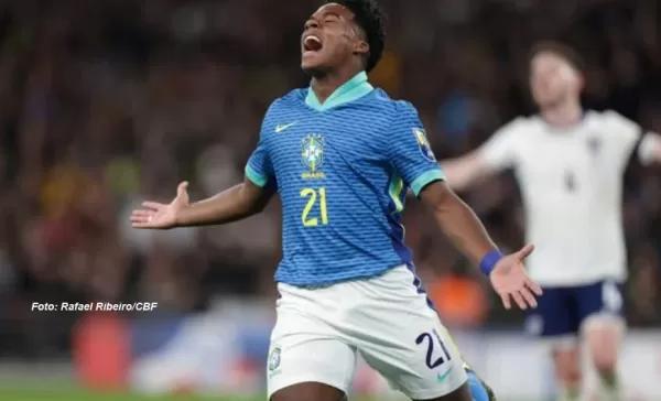 Seleção derruba três tabus em Wembley na estreia do técnico Dorival Jr