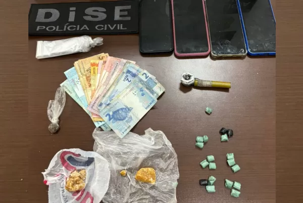 Mulher grávida é presa pela DISE com drogas