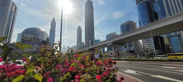 Dubai vira cidade quase fantasma em meio aos ataques no Oriente Médio