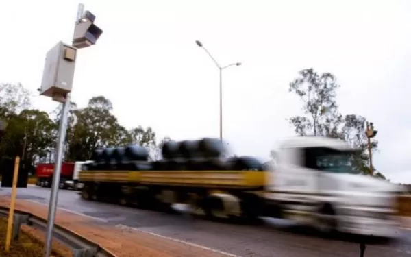 Cinco novos radares na SP-294 iniciam operação na próxima segunda-feira