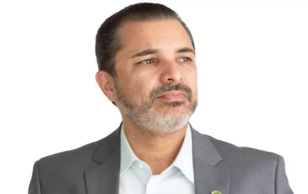 Candidato à Prefeitura de Marília questiona confiabilidade de pesquisas após cancelamento