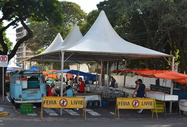 Feiras livres movimentam bairros e fortalecem a economia local em Tupã