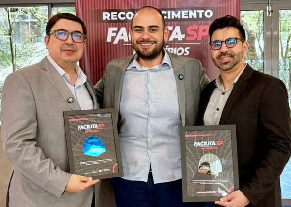 Prefeitura de Pompeia conquista Selo Prata e Selo Inovação do programa Facilita SP Municípios