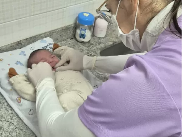 Dia nacional do Teste da Linguinha: Gota de Leite é referência em cuidados essenciais do recém-nascido 