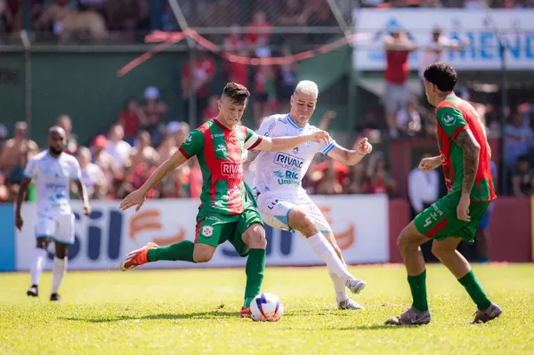Final do Paulistão A-3: MAC bem que tentou... Veja como foi o jogo contra a Portuguesa Santista