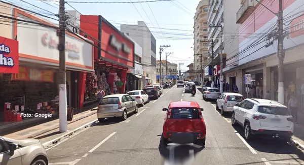 Homem queria ter dinheiro para voltar à sua cidade. E resolveu furtar