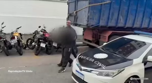 Homem é preso após marcar encontro com adolescente. Mãe se passou pela vítima