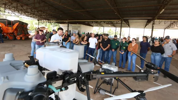 2º Dia de Campo FarmLab reforça parceria Unimar e Jacto, ampliando integração entre tecnologia, pesquisa e formação multidisciplinar