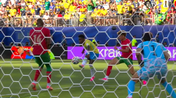 Torcida Campeã: Brasil tropeça contra Marrocos na estreia da Copa do Mundo 2026 