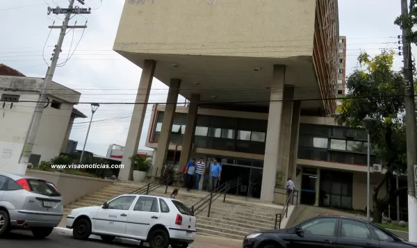 A pedido do Ministério Público, Prefeitura vai regulamentar ocupação de trailers em Marília