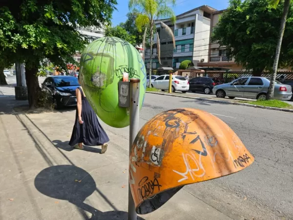 Após 50 anos de funcionamento, orelhões são retirados. Em Marília serão removidos 199 aparelhos