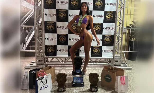 Jovem mariliense conquista títulos no maior campeonato de fisiculturismo natural do país