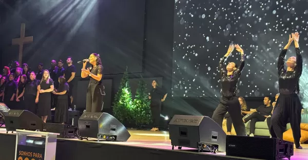 PIB Marília apresenta neste sábado e domingo Cantata de Natal, com música, interpretação e dança