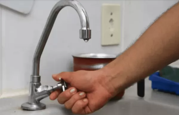 Quebra de rede afeta abastecimento de água na zona Oeste de Marília