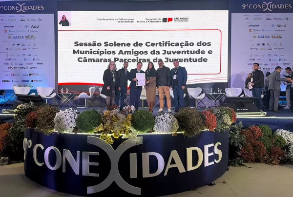 Marília ganha certificação “Município Amigo da Juventude” no Conexidades e consolida papel do Ceprom
