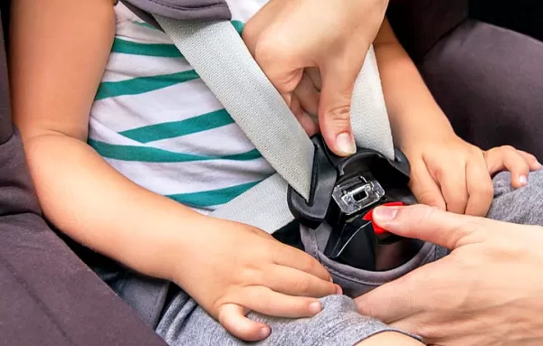 Feriados: falta do uso do cinto de segurança é uma das principais infrações em rodovias da região