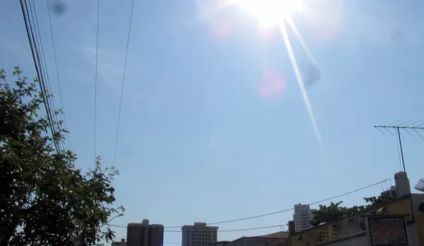 Calor vai continuar domingo, na região? Confira a previsão do tempo para os próximos dias