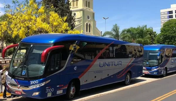 Prefeitura de Pompeia oferece transporte gratuito para estudantes que farão o ENEM 2025