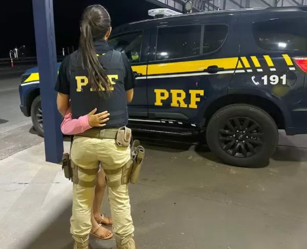 Criança de oito anos vive momentos de desespero na BR-153