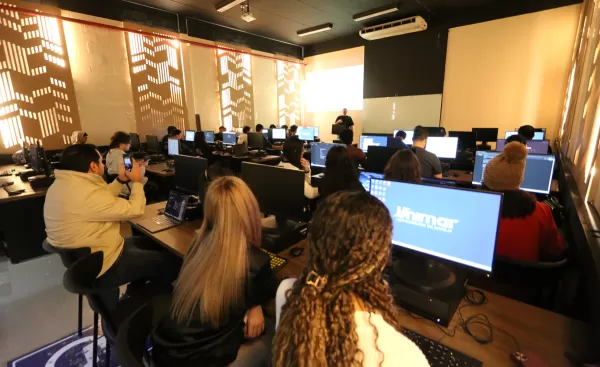 ADS Flow: Curso de Análise e Desenvolvimento de Sistemas da Unimar preparam estratégias inovadoras que preparam o profissional do futuro 