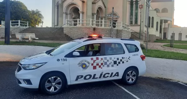 PM prende homem por importunação sexual. Mas ainda procura maníaco que ataca mulheres em Marília
