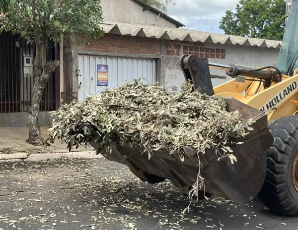Pompeia: força-tarefa da Prefeitura limpa a cidade neste fim de ano
