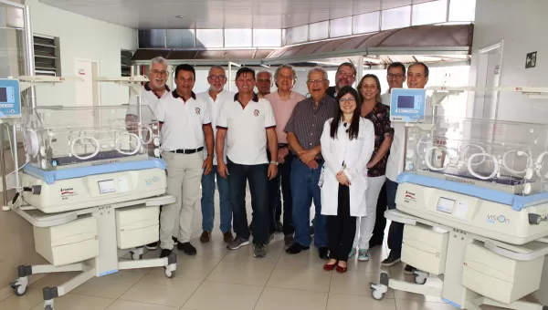 Santa Casa de Marília recebe R$ 116.274,84 da campanha Panetone Solidário do Tauste Supermercados  