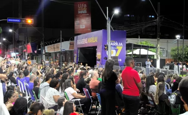 Mais de 400 fiéis participam da transmissão do Santo Rosário com Frei Gilson no aniversário de Marília