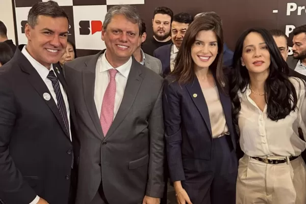 Governador Tarcísio participa da Caravana 3D na região de Marília ao lado de Dani Alonso e Capitão Augusto