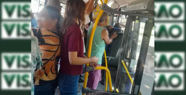 Três ônibus quebrados na mesma linha. É a "rotina" do transporte coletivo em Marília