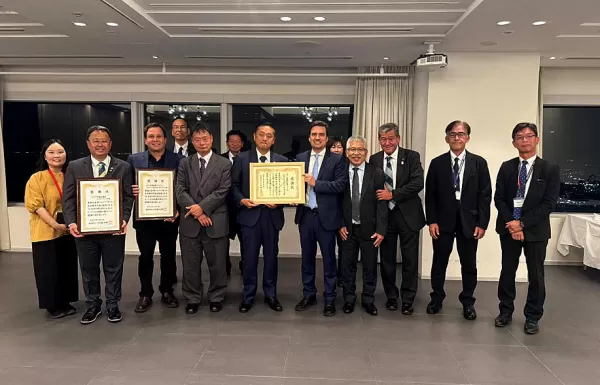 Viagem ao Japão: prefeito Vinicius conhece estrutura da Prefeitura de Izumisano
