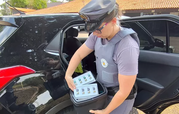 Polícia Rodoviária apreende contrabando de medicamento para emagrecer