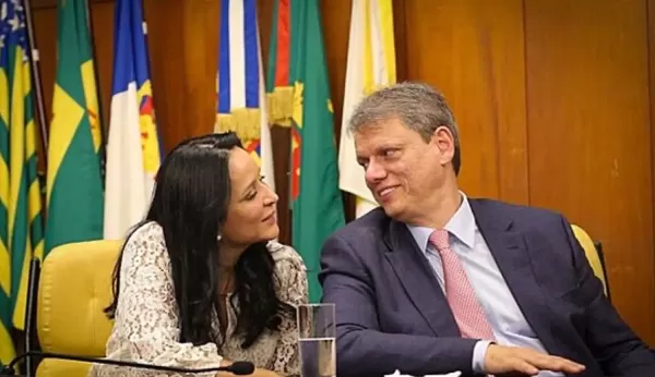 Governador Tarcísio de Freitas visita Pompeia neste sábado