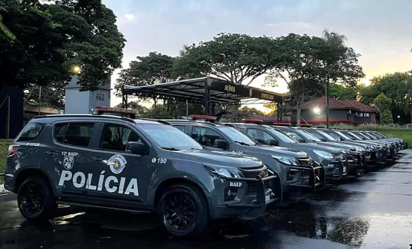 Justiça determina e BAEP manda homem e mulher para a cadeia em Marília