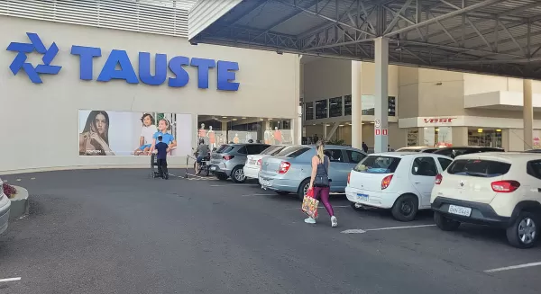 Tauste Supermercados promove Mutirão de Empregos com diversas oportunidades para todos os perfis