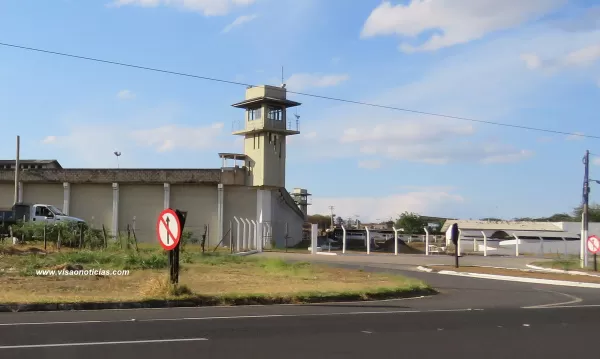 Presidiário é flagrado com droga no estômago na penitenciária de Marília
